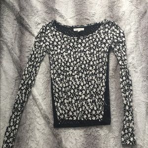 Black and lace along Sleeve top